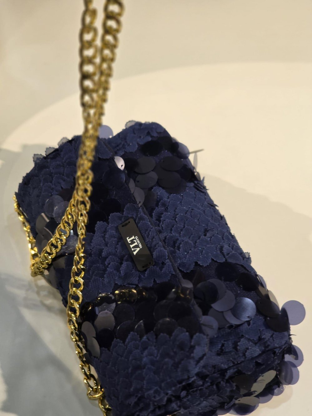 Nuit Chic Gold