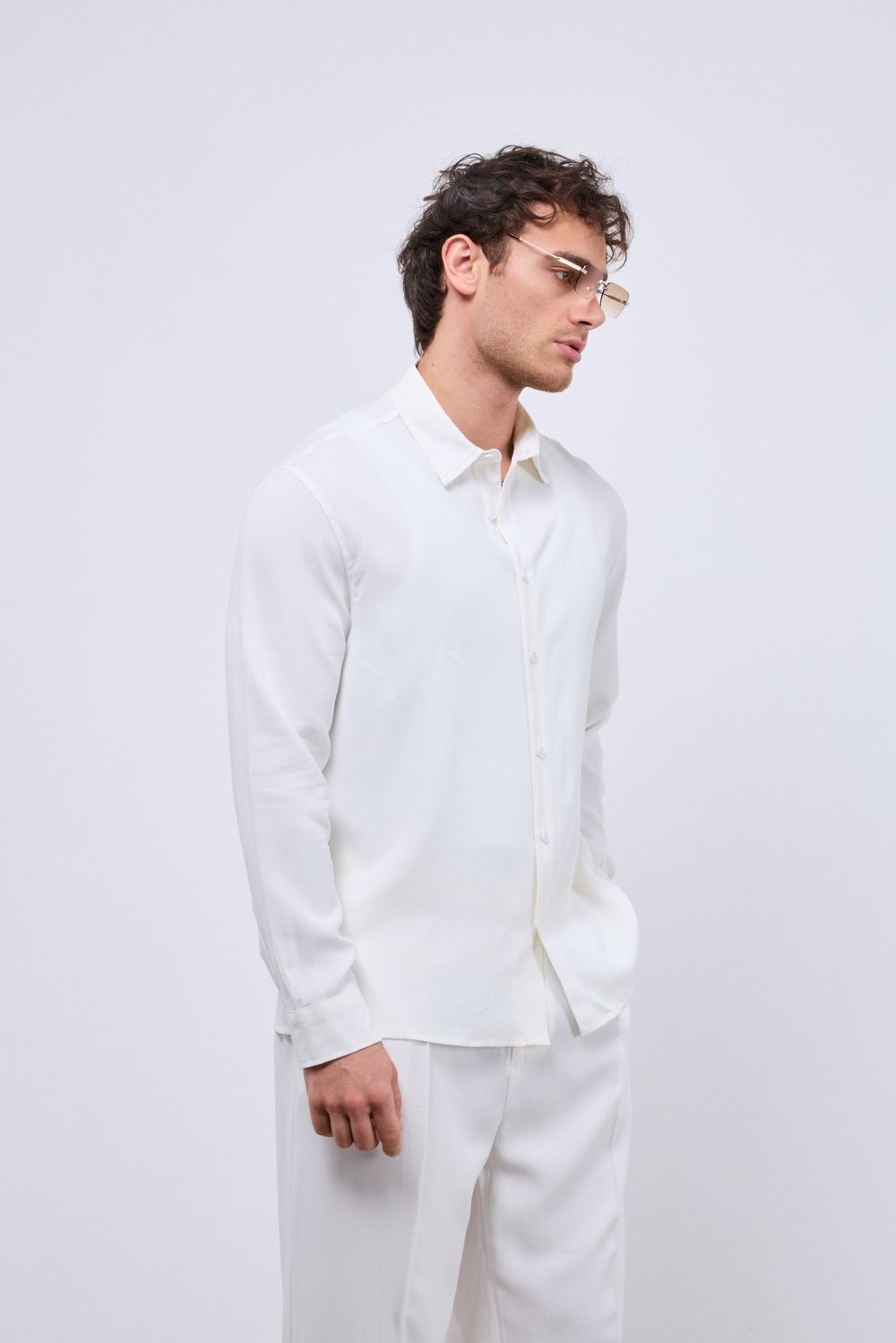 %100 Tensel Oversize Yıkamalı Gömlek Beyaz