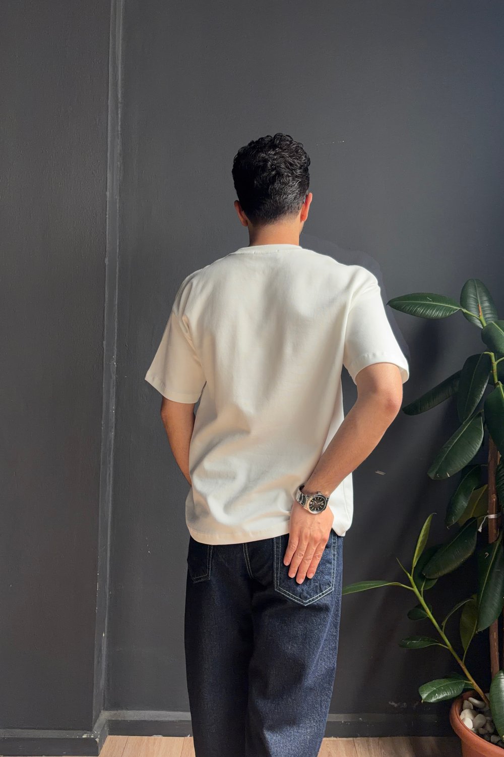 Beyaz Atelier Nakışlı Tişört