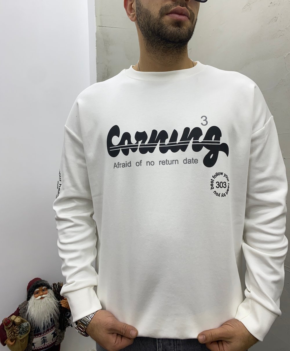 Beyaz Baskılı Kol Detaylı Sweatshirt