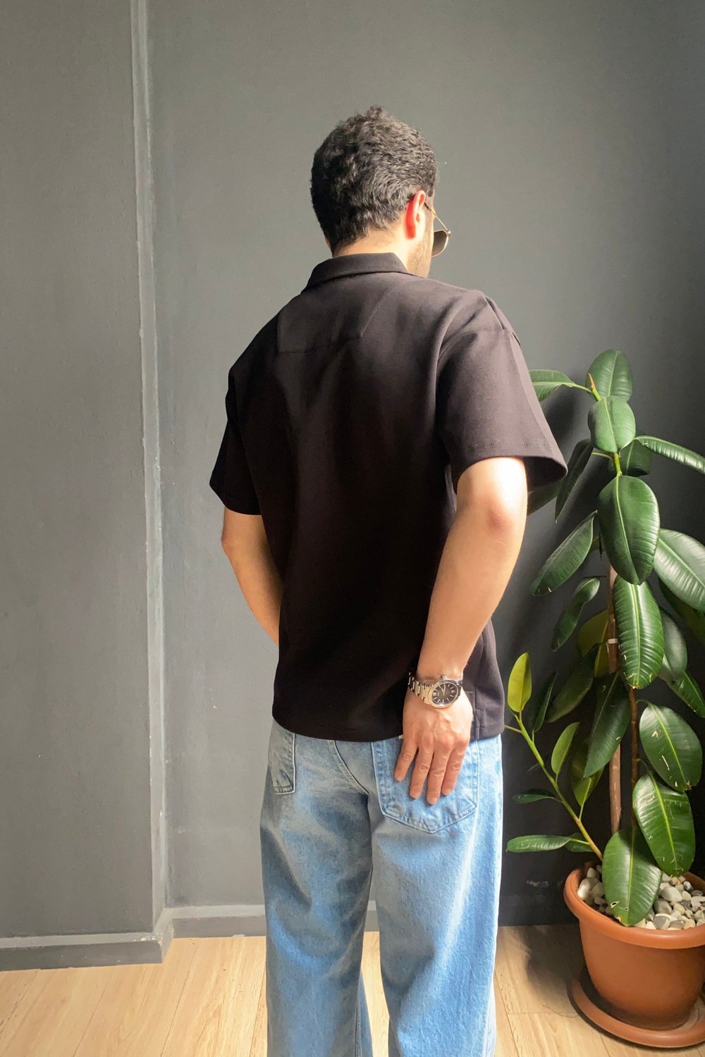 Siyah Pike Kumaş Göğüs Nakışlı Polo Yaka Tişört