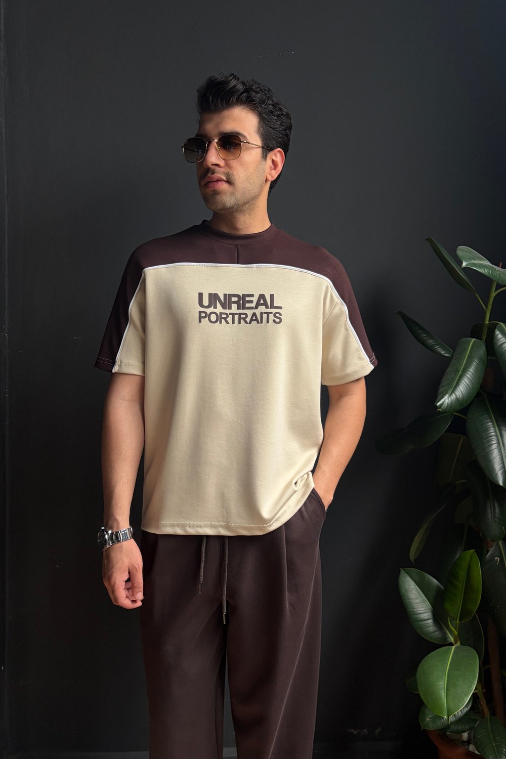 Unreal Baskılı Çift Renk Kahverengi Tişört
