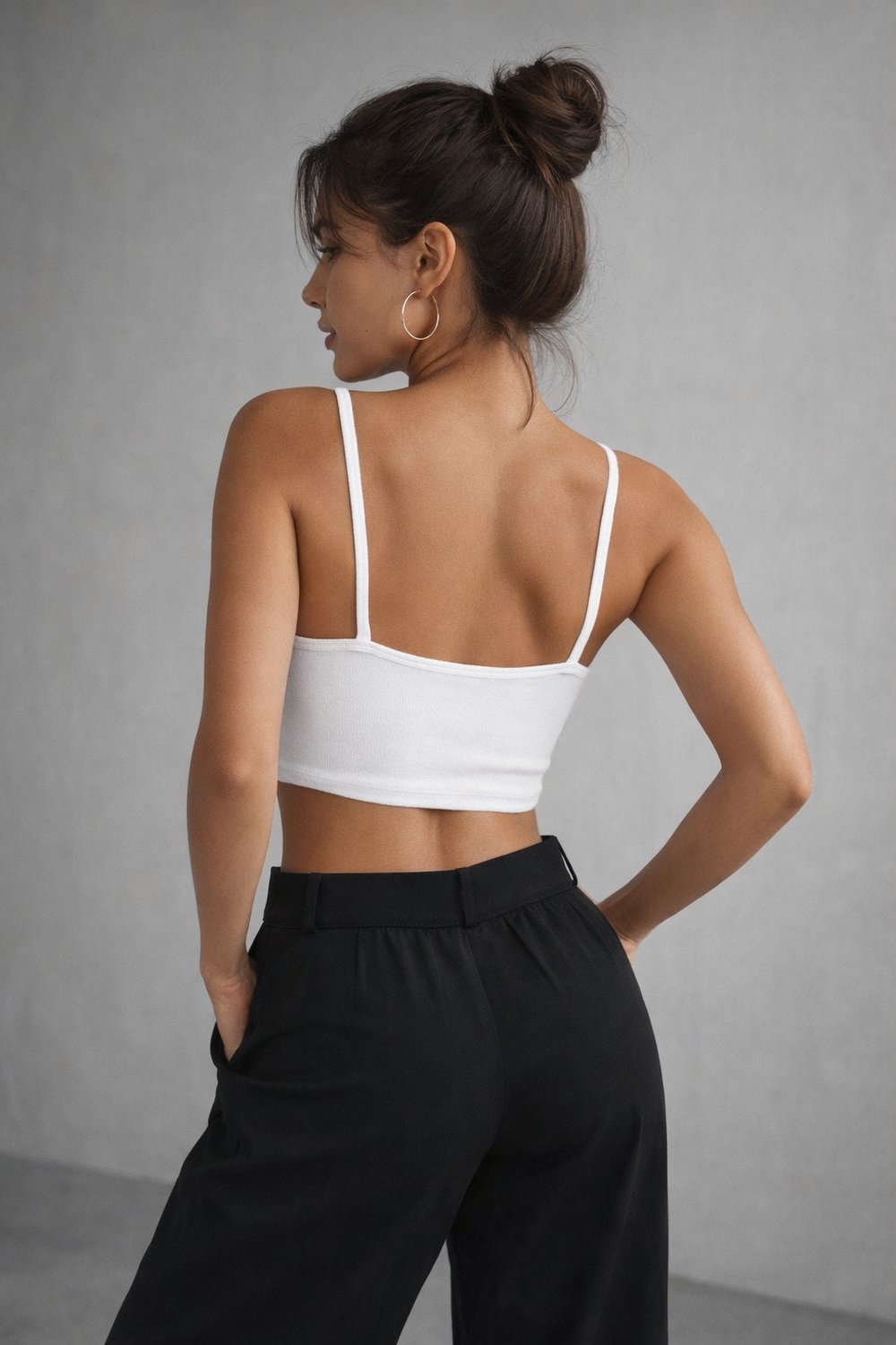 Kadın Beyaz Askılı Crop Atlet