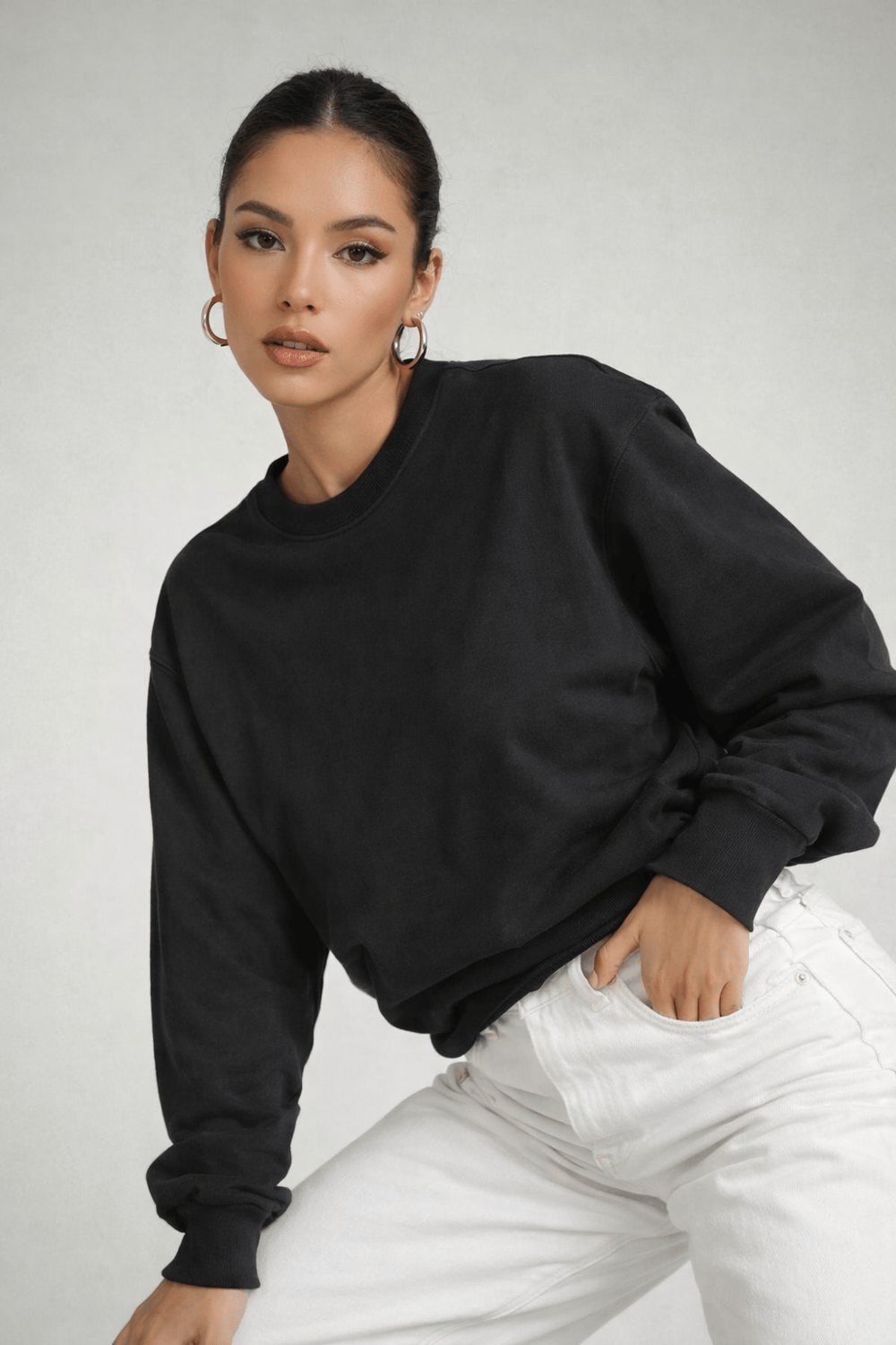 Kadın Siyah Bisiklet Yaka Uzun Kollu Oversize Sweatshirt
