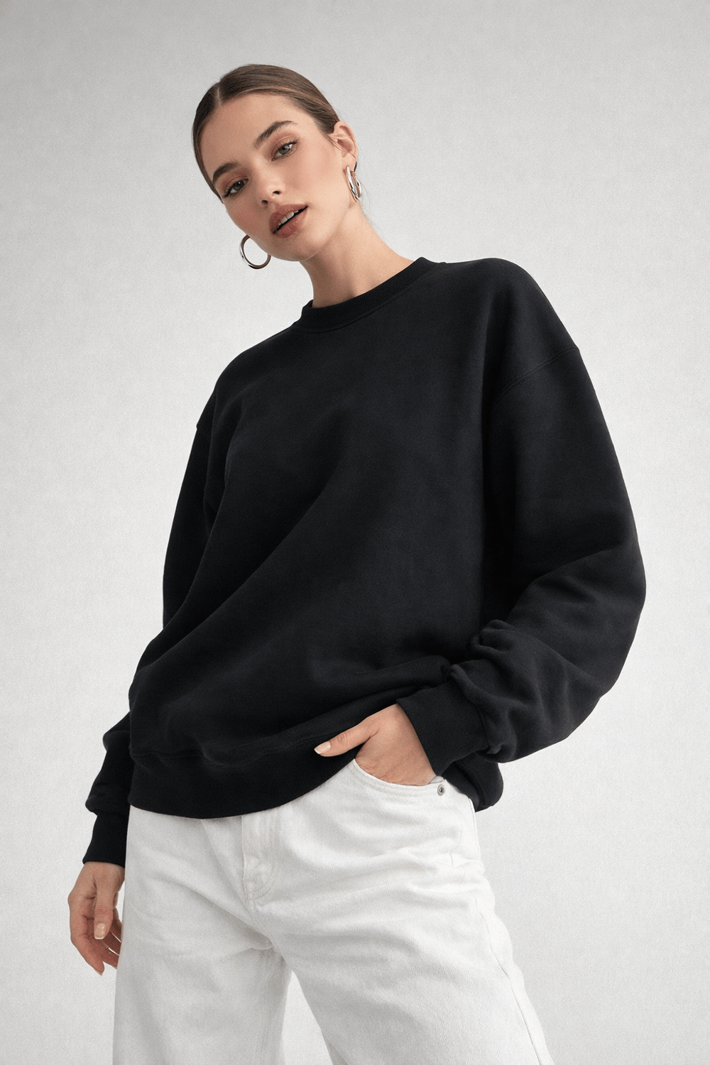 Kadın Siyah Bisiklet Yaka Uzun Kollu Oversize Sweatshirt
