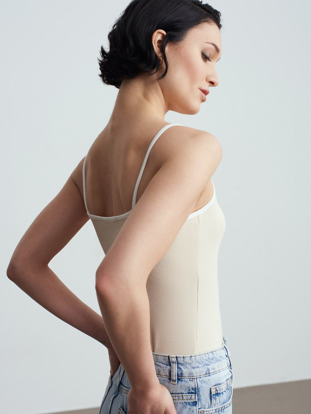 Alveria Contrast Stone Strap Top