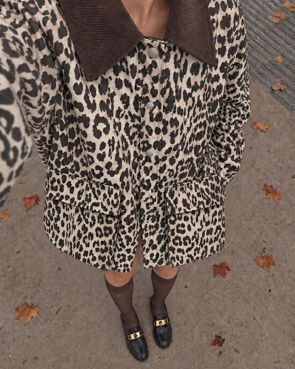 Kadife Yakalı Oversize Leopar Ceket