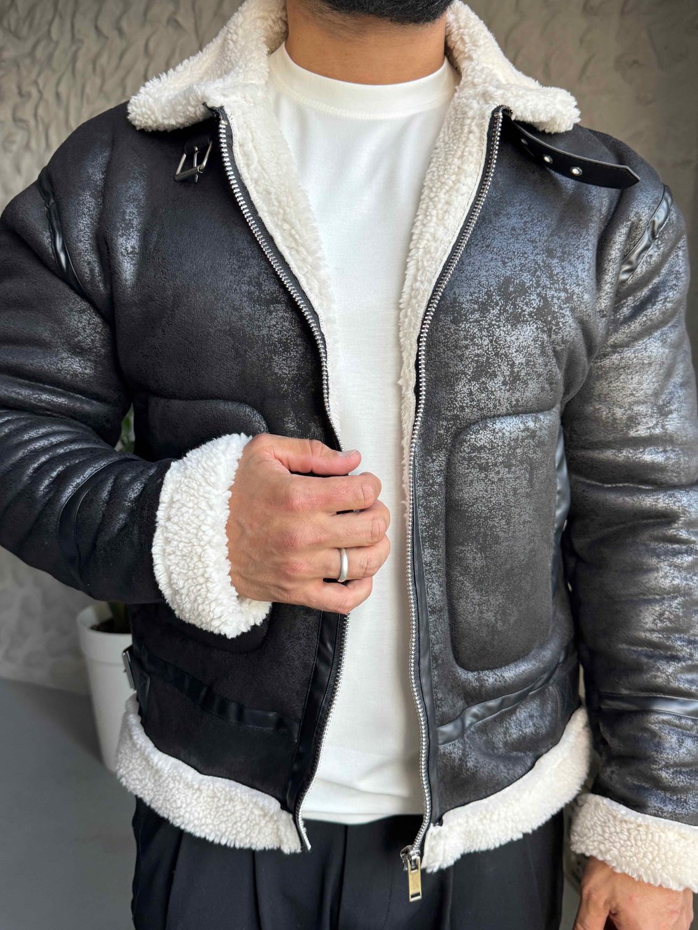 Ekru Pilot Yaka Kürklü Mont