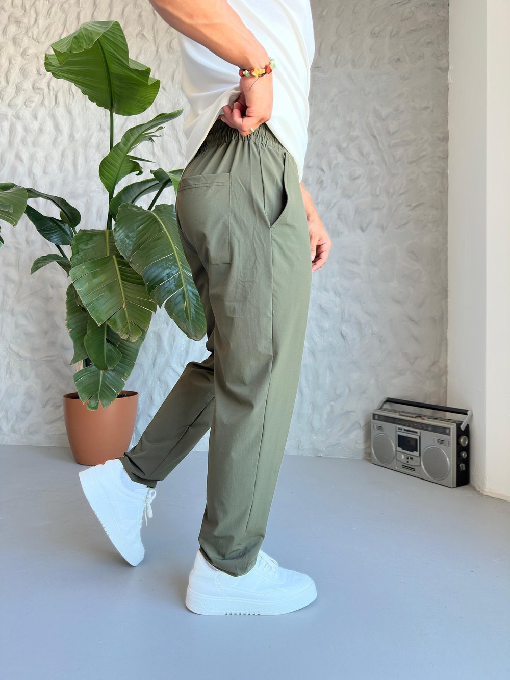 Haki Regular Fit Ayarlanabilir Paça Jogger Modeli
