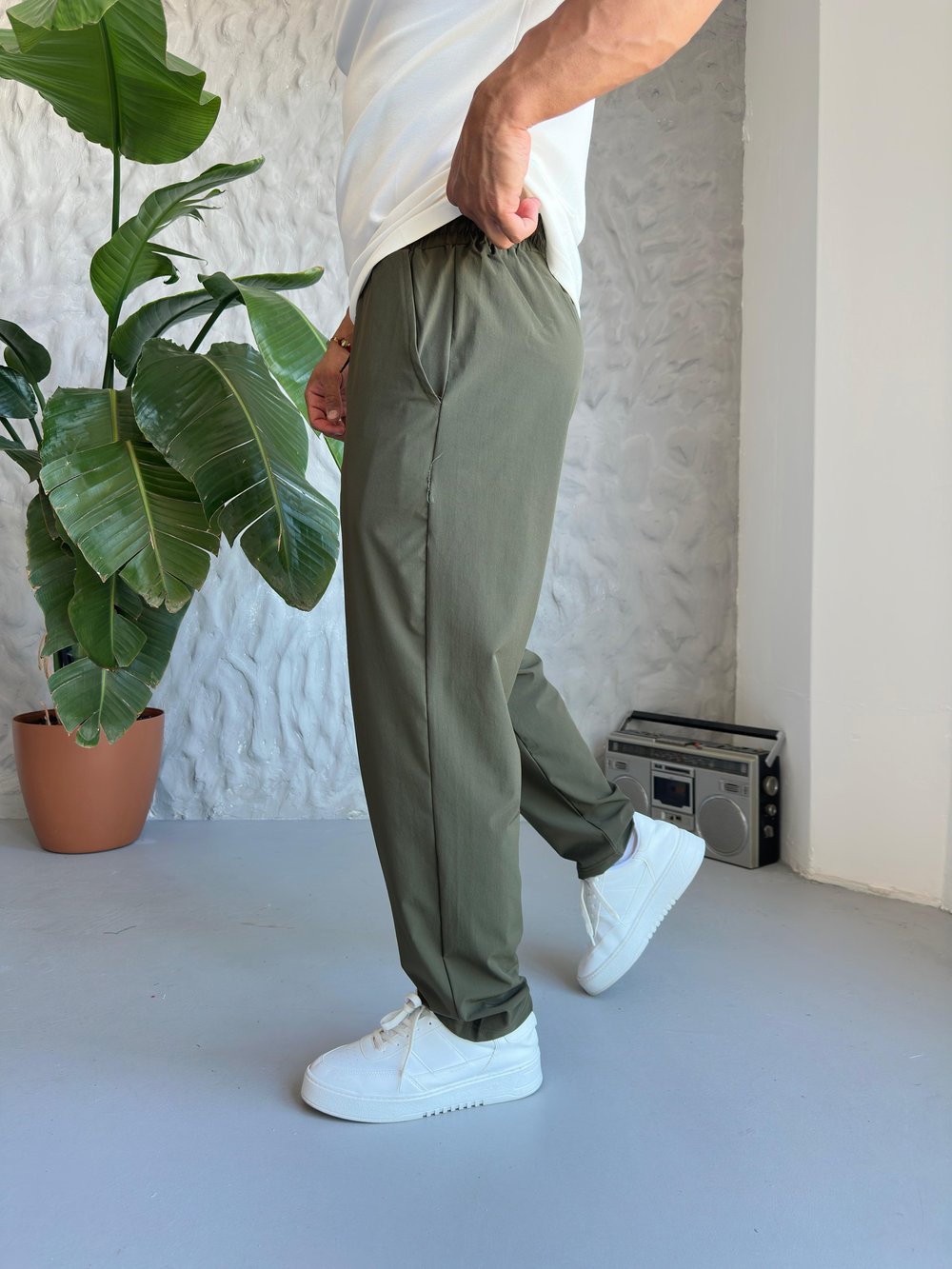 Haki Regular Fit Ayarlanabilir Paça Jogger Modeli