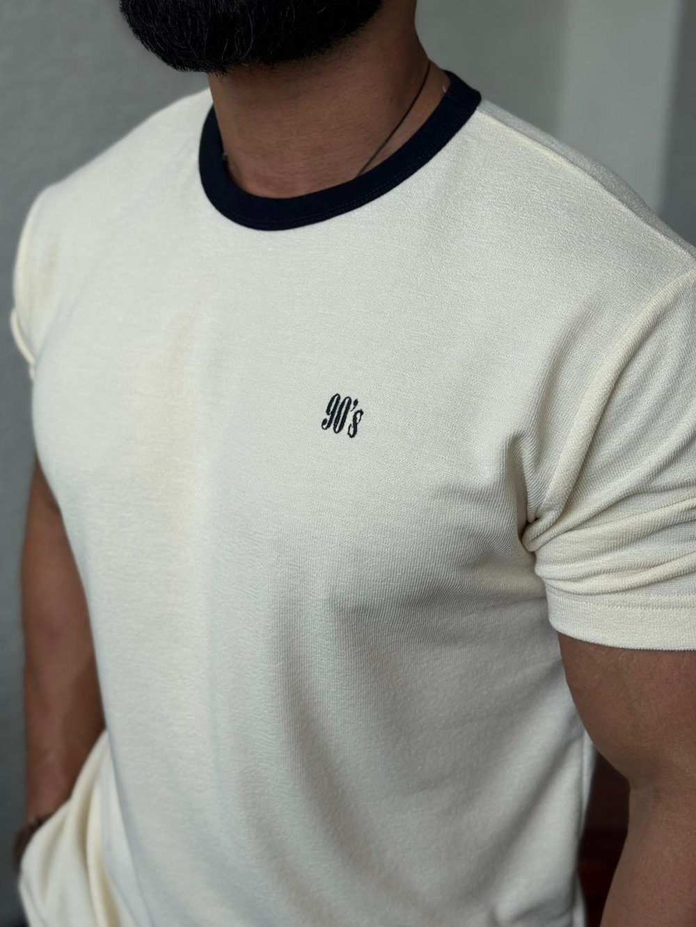 Krem 90s Nakış Baskılı Modeli