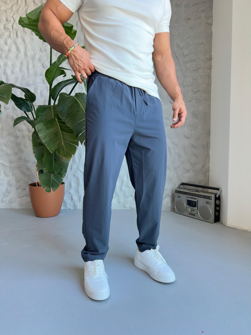 Mavi Regular Fit Ayarlanabilir Paça Jogger Modeli