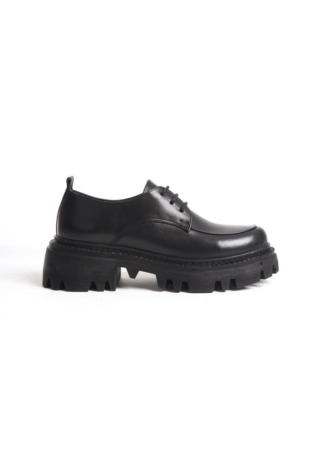 JULİA Hakiki Deri Siyah Bağcıklı Loafer Ayakkabı