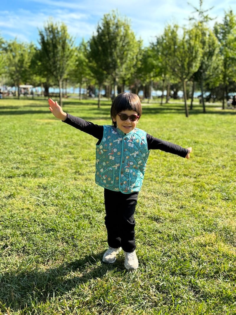 PETIT SU GEÇİRMEZ KAPITONE YELEK