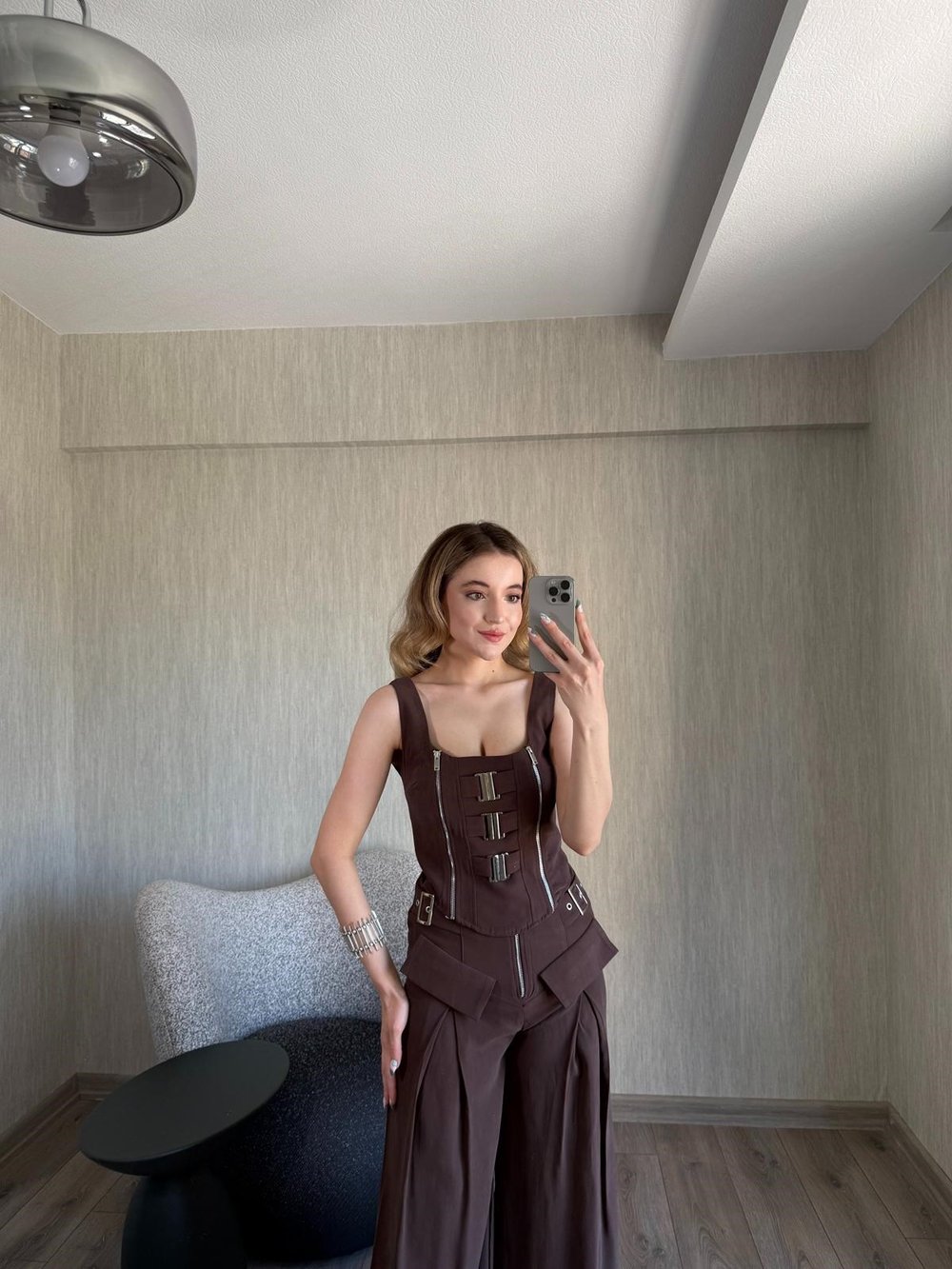Kahve Askılı Bluz Pantolon Takım