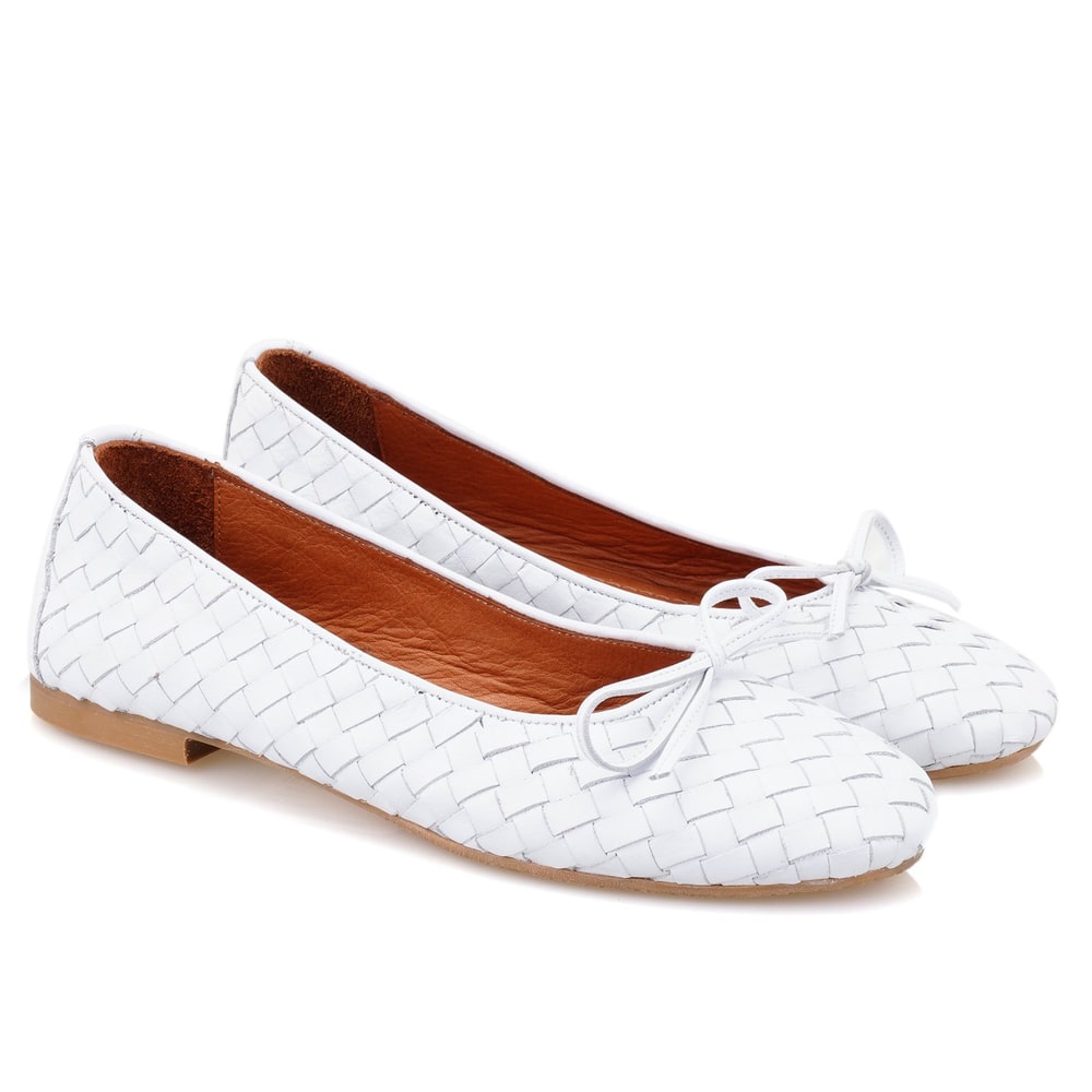 Kadın Beyaz Örgülü Deri Babet