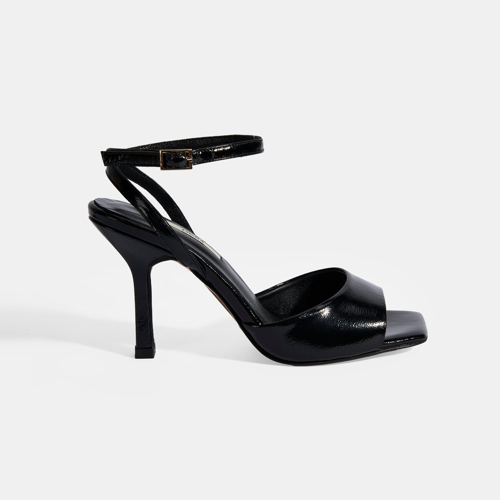 Kadın Siyah Ayarlanabilir Tokalı Rugan Topuklu Sandalet