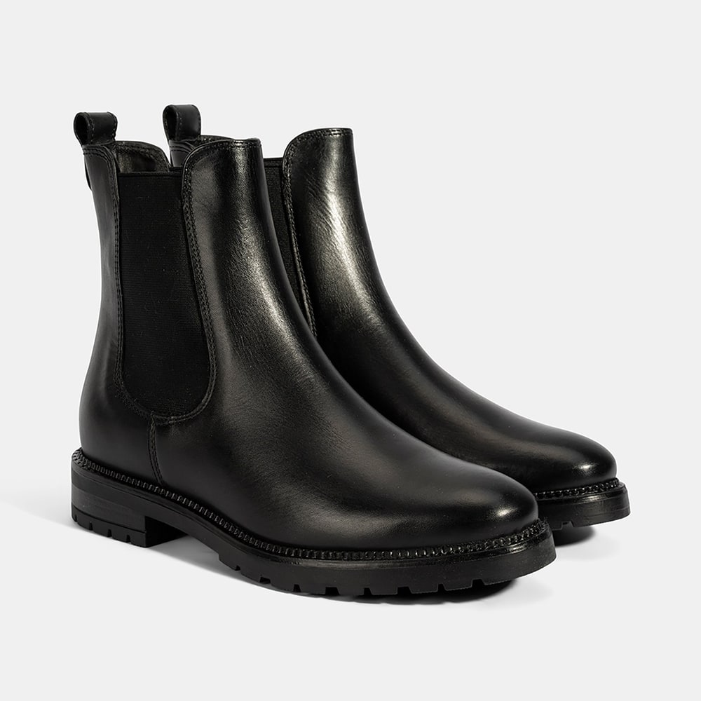 Kadın Siyah Kalın Topuklu Deri Bot