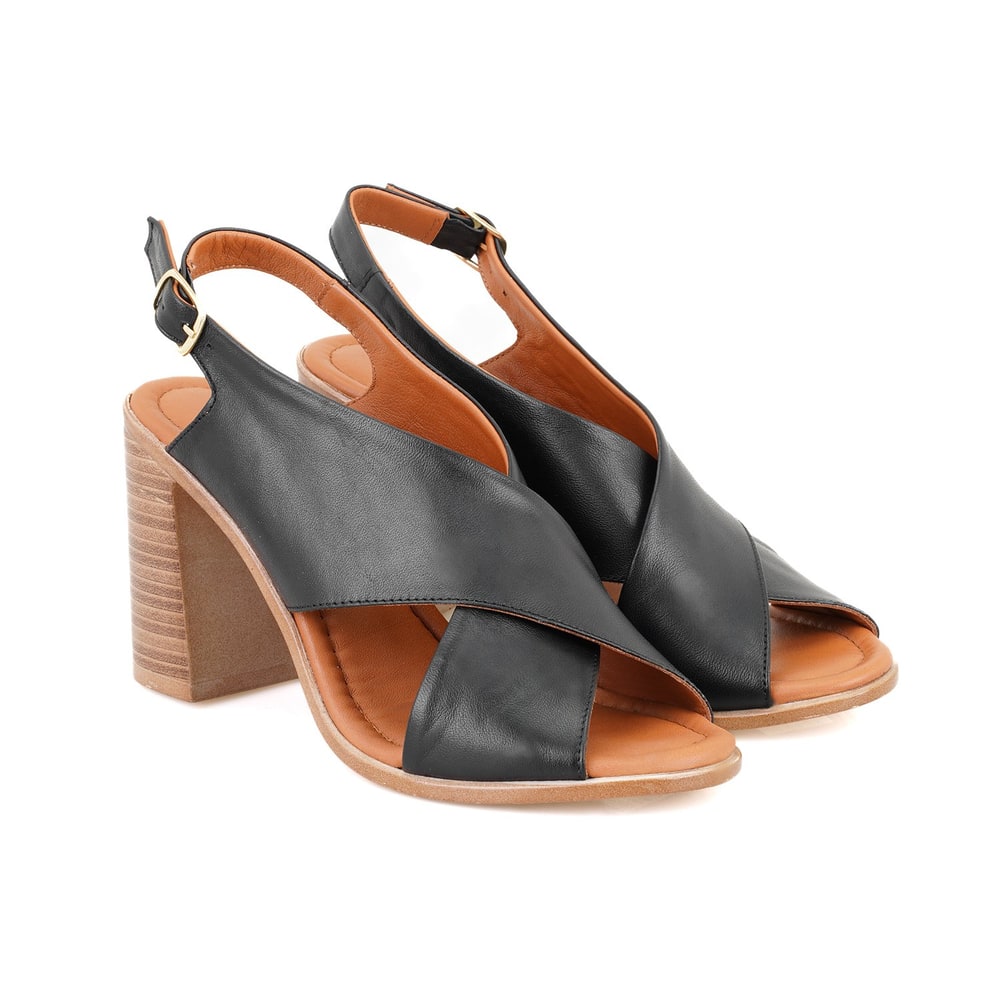 Kadın Siyah Topuklu Deri Sandalet