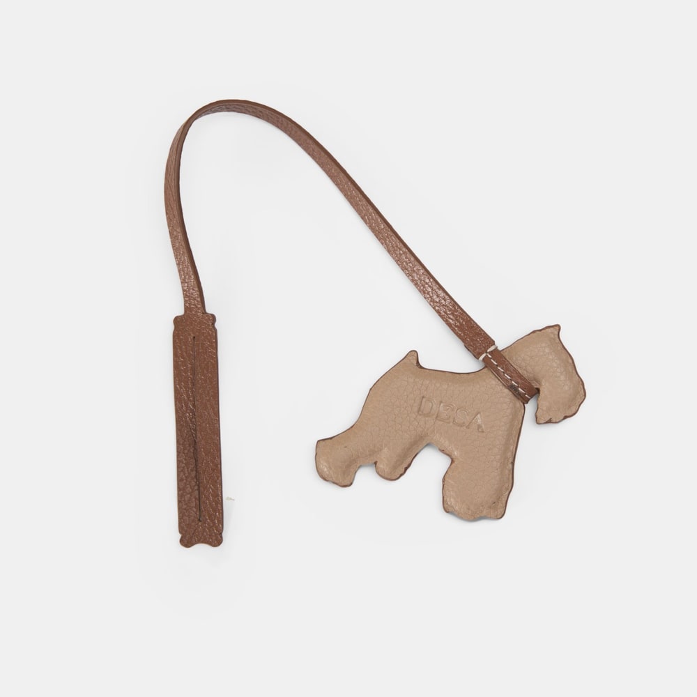 Kahve Köpek Figürlü Deri Charm