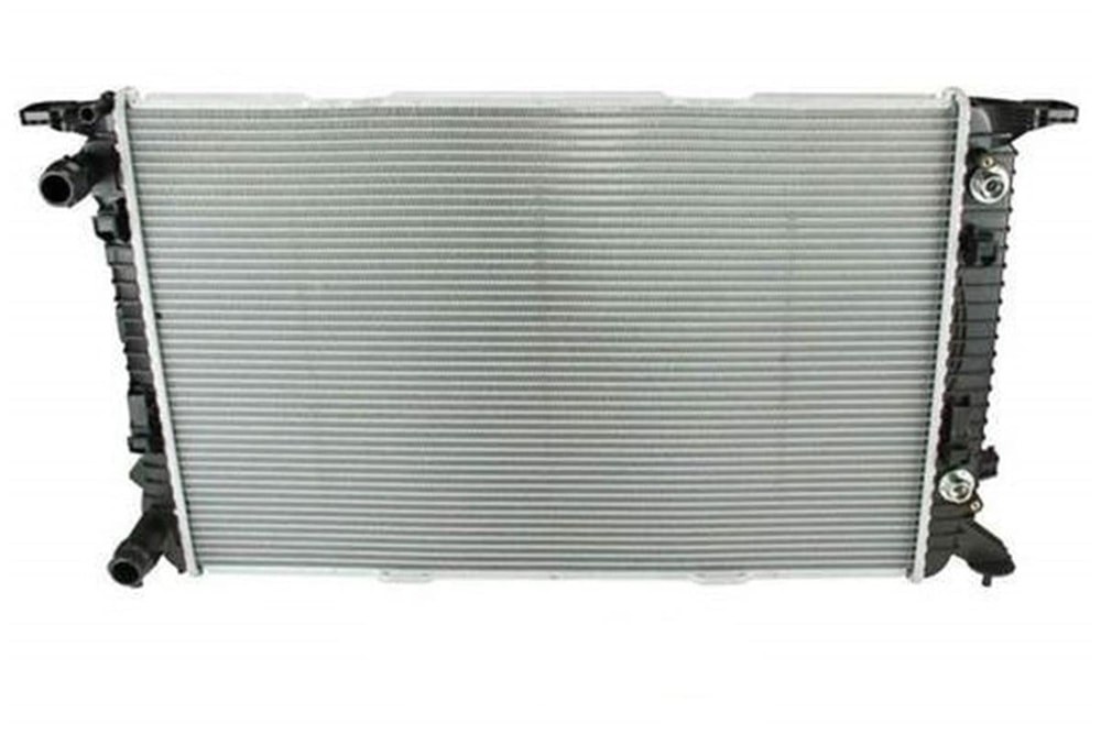 Audi A4 1.8 TFSI Motor Su Radyatörü Kale Marka 8K0121251T