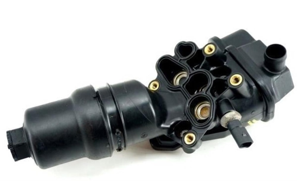 Audi A4 2005-2008 Model Arası 2.0 Motor Yağ Filitre Kütüğü Bsg Marka 06F115397H