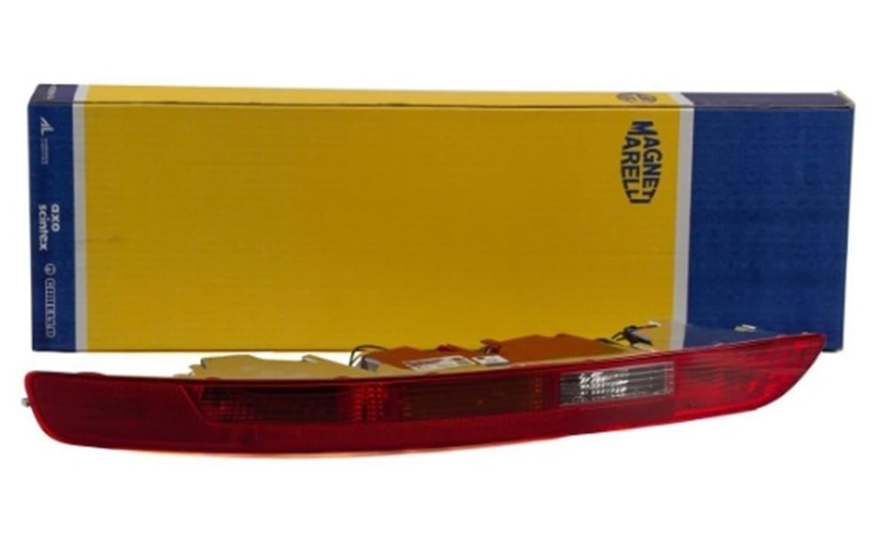 Audi Q5 2009-2017 Model Arası Arka Tampon Reflektörü Sol Magneti Marelli Marka 8R0945096