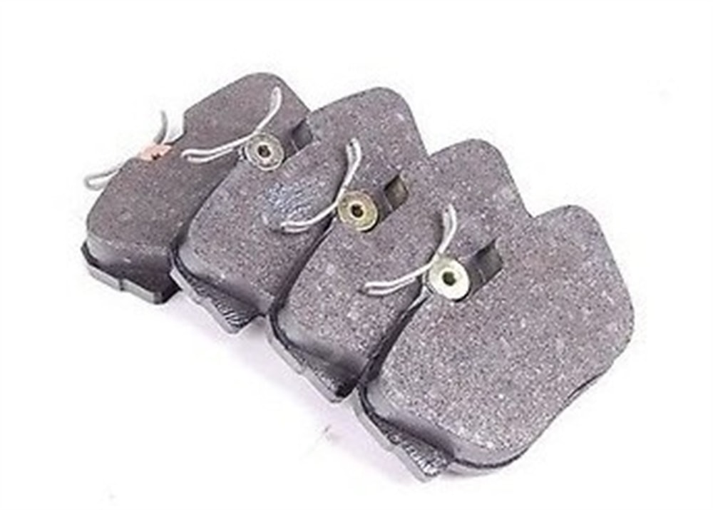 Bmw 3 Serisi E30 Kasa Ön Fren Balata Takımı Meyle Marka A0014209620