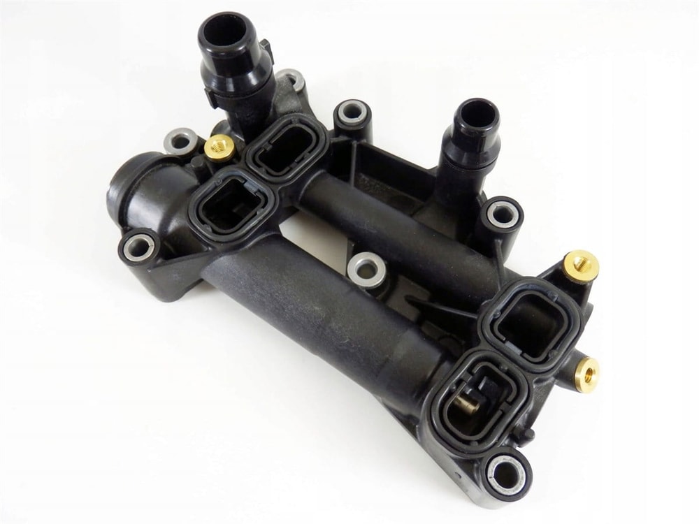 Bmw F10 Kasa 520d N47N Motor Termostat Gövdesi  