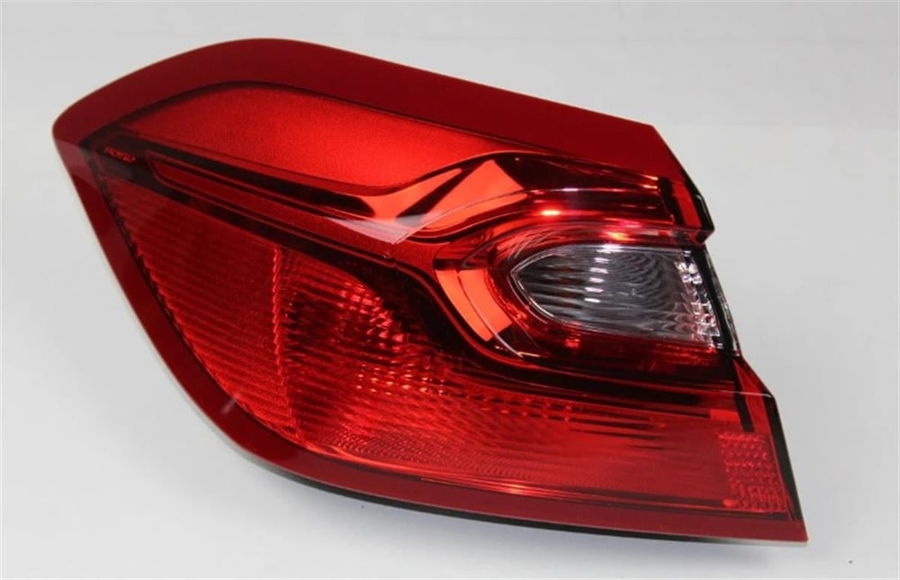 Ford Fiesta 2018- Sol Dış Stop Lambası Depo Marka H1BB13404AH