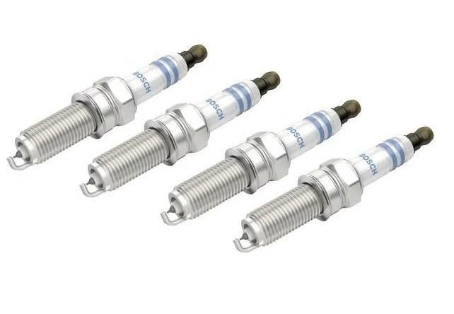 BOSCHMercedes W204 Kasa C180 Kompressor Ateşleme Bujisi LPG Uyumlu Bosch Marka A0041595803A0041595803