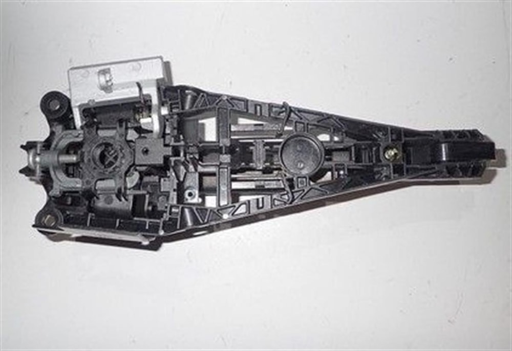 Opel Astra J Dış Açma Kolu İç Braketi Arka Sol Orjinal Marka 138319