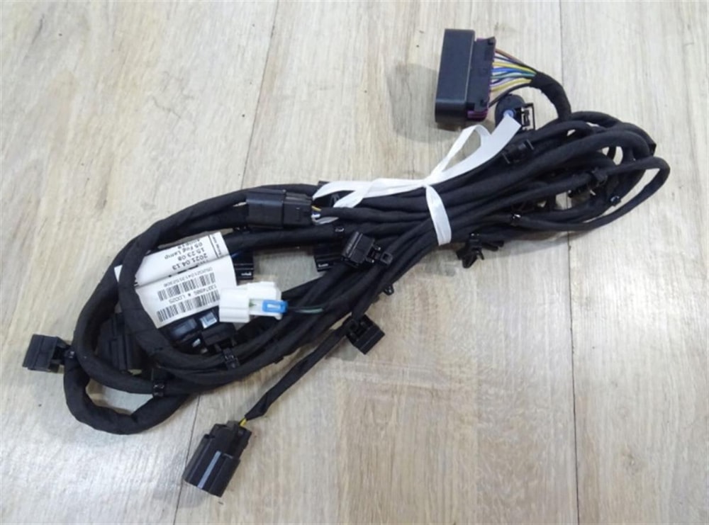 Opel Astra J Ön Tampon Park Sensör Tesisatı (Aktif Kapak Hariç-Sensörlü) Orjinal Marka 9800232