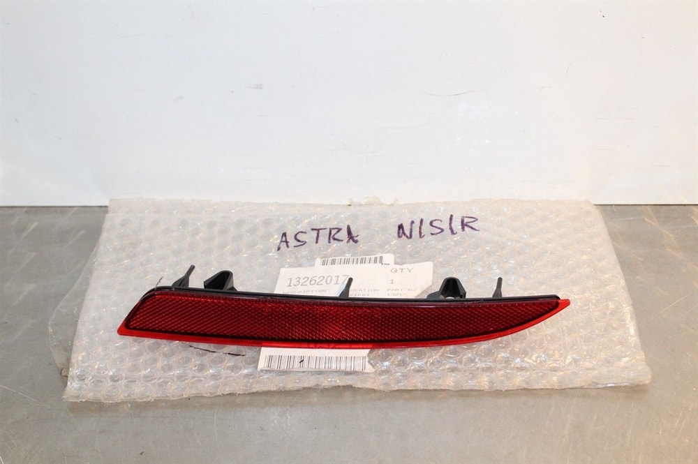 Opel Astra J Sol Arka Tampon Kedi Gözü Gm Marka Makyajsız Kasa