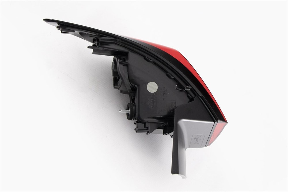 Opel Astra K Sağ Dış Stop Lambası Ledsiz Magnetti Marelli Marka