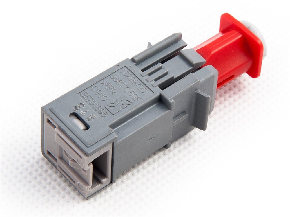 Opel Corsa C debriyaj pedalı şalteri