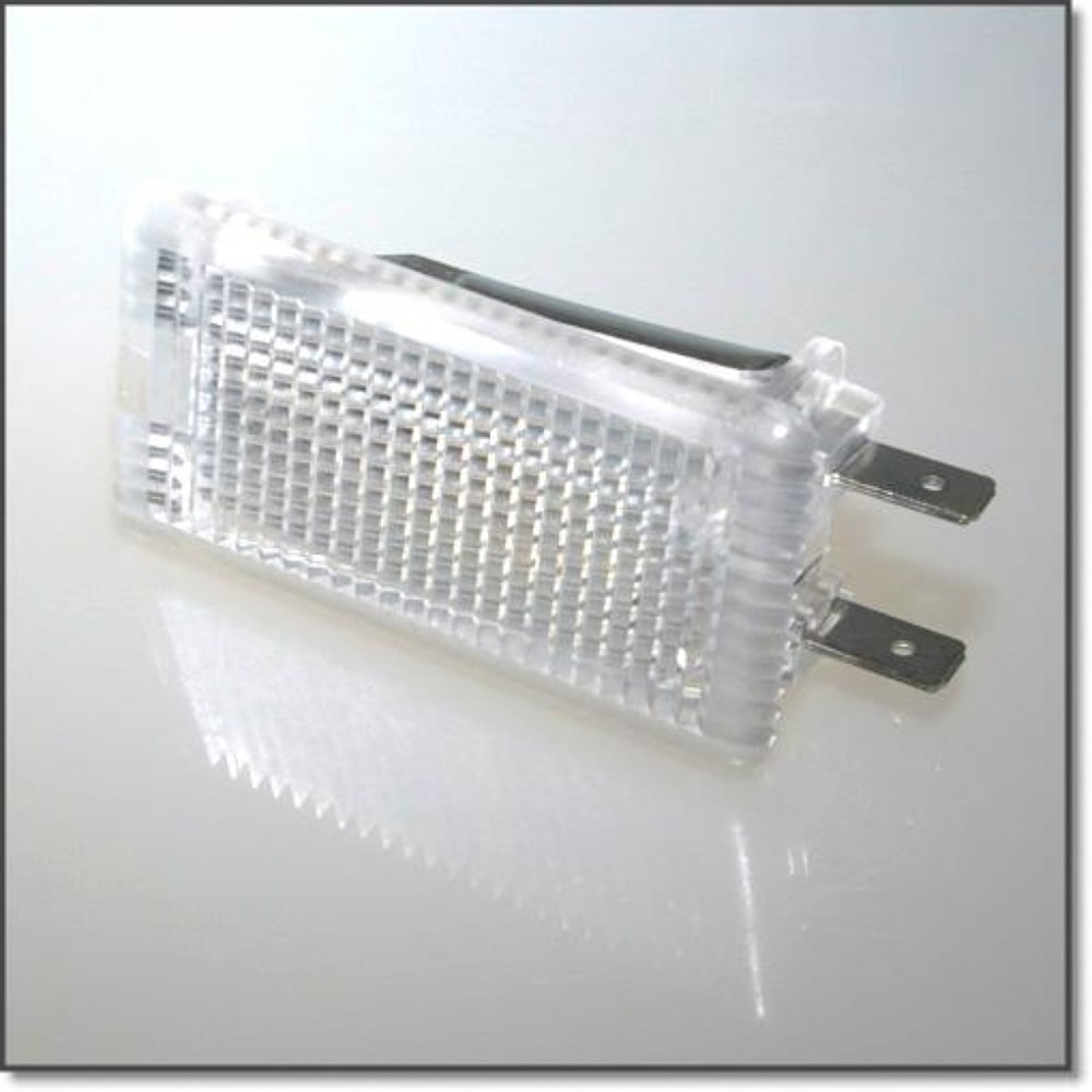 Opel Vectra C Bagaj İç Aydınlatma Lambası İthal ürün