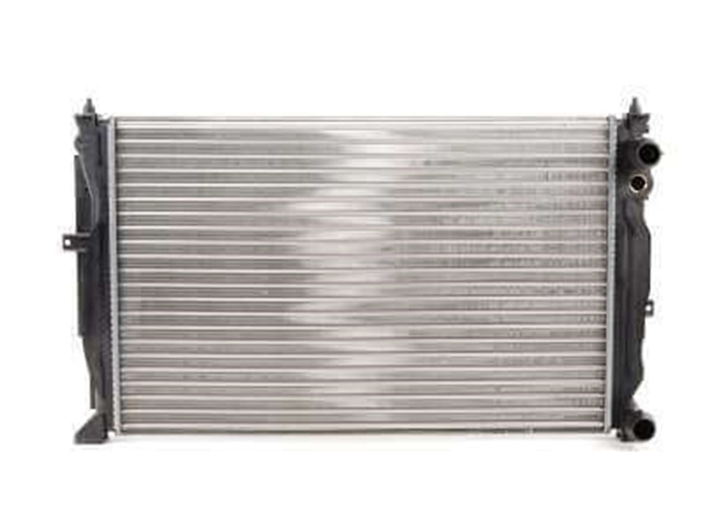 Passat 2001 - 2005 1.8T Motor Su Radyatörü 