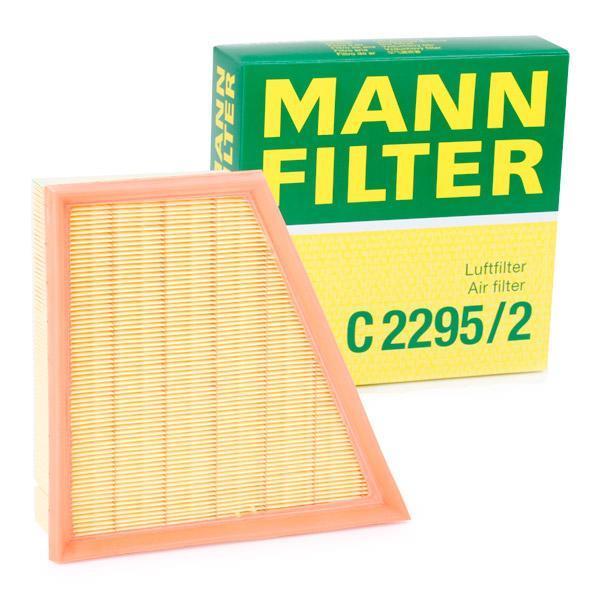 SkodaSkoda Fabıa 2008-2015 1.2 Motor Hava Filtresi (Man.C2295/2) Mann C2295-2MANN C2295-2