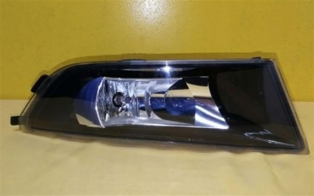 Skoda Fabia 2015 Model Sonrası Sağ Sis Farı Depo Marka 6V0941699