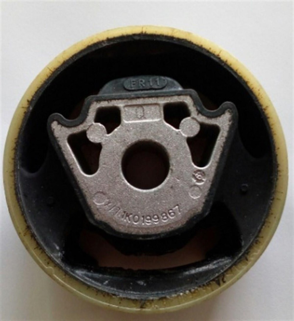 Volkswagen Passat 2006-2010 Model Arası Travers Takozu Alt İthal Ürün Lemförder Marka 1K0199867A