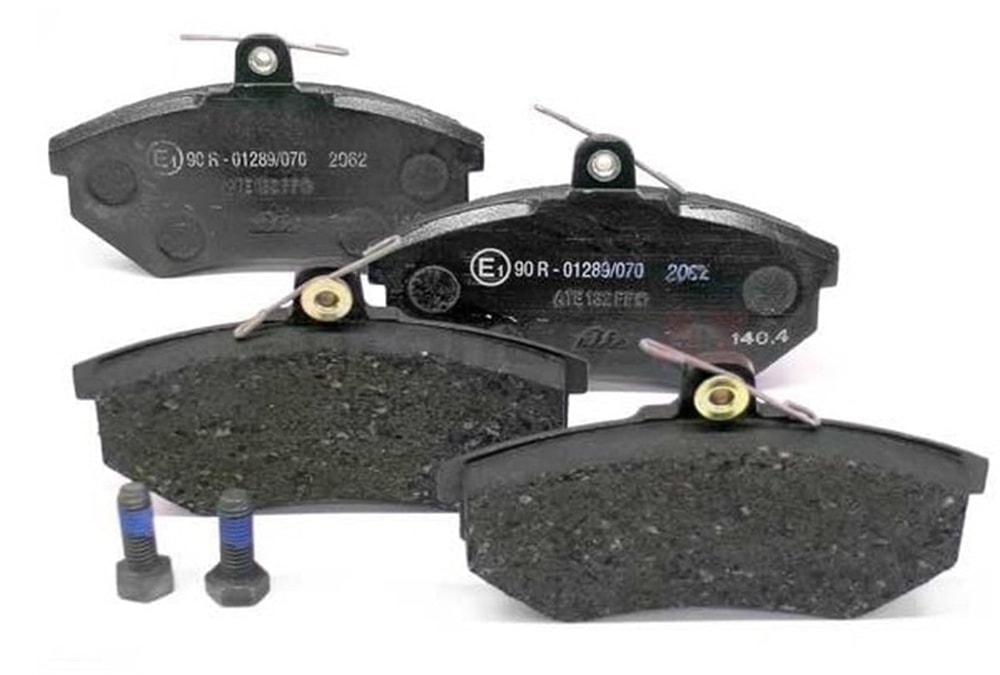 Volkswagen Polo 2000-2002 Model Arası 1.4 Motor Ön Fren Balatası Delphi 1HM698151