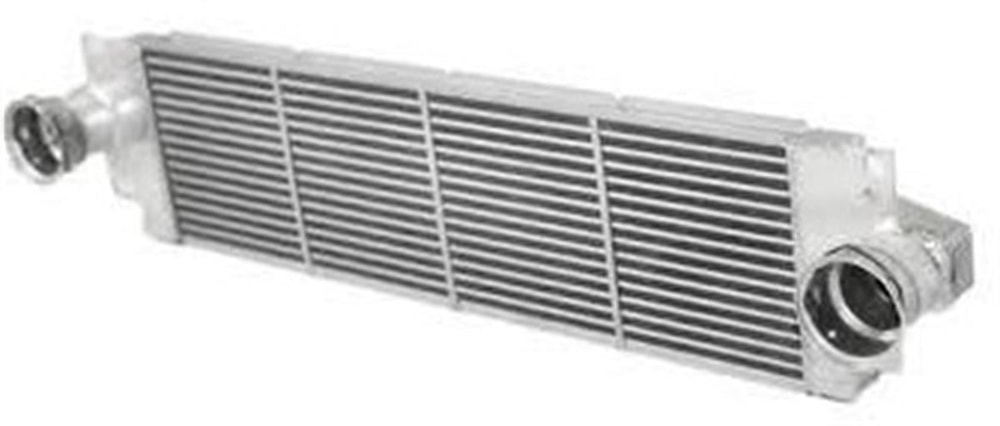 Volkswagen Transporter T5 1.9 TDI Motor Turbo İntercooler Radyatörü Mahle Marka 7H0145804A