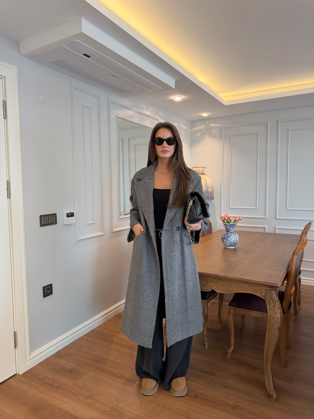QULOVEYENİ GELENLEROversize Balık Sırtı Kaban