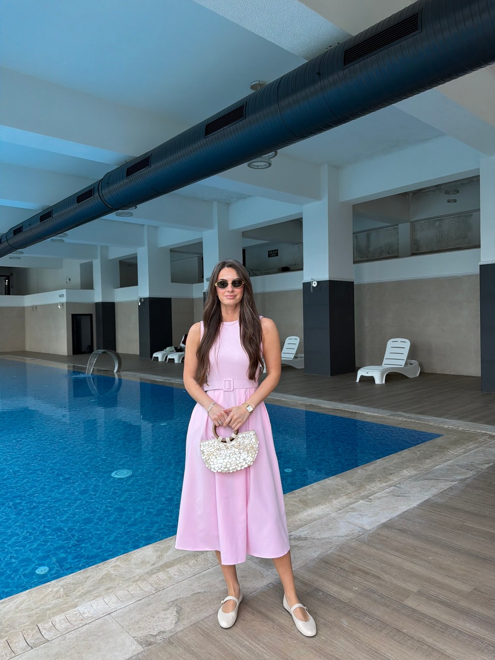 QULOVEYeni GelenlerPembe Halter Yaka Kloş Elbise