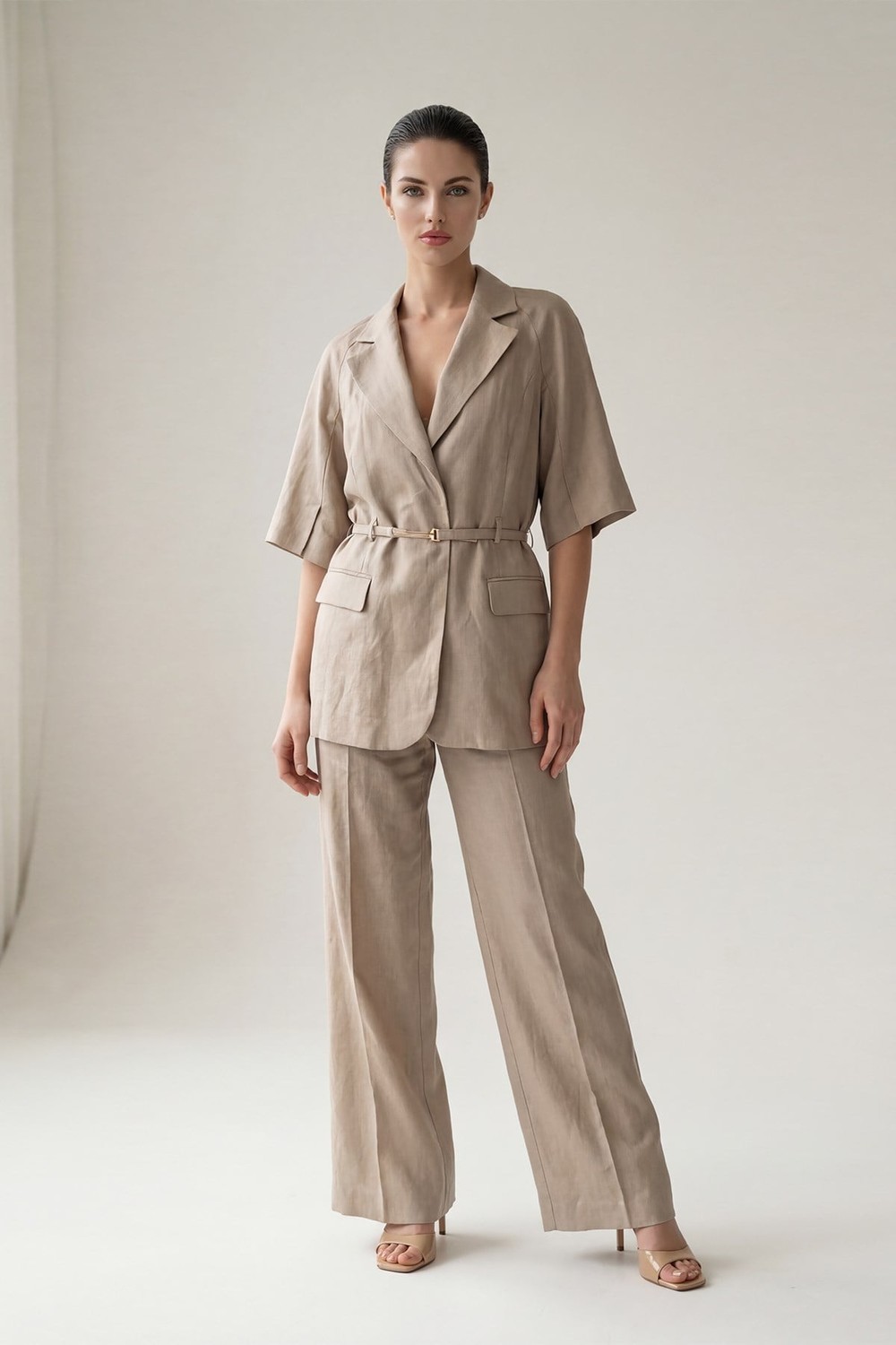 Camel %100 Keten Bel Yaka Ve Kol Detaylı Ceket Rahat Kesim Pantolonlu Takım