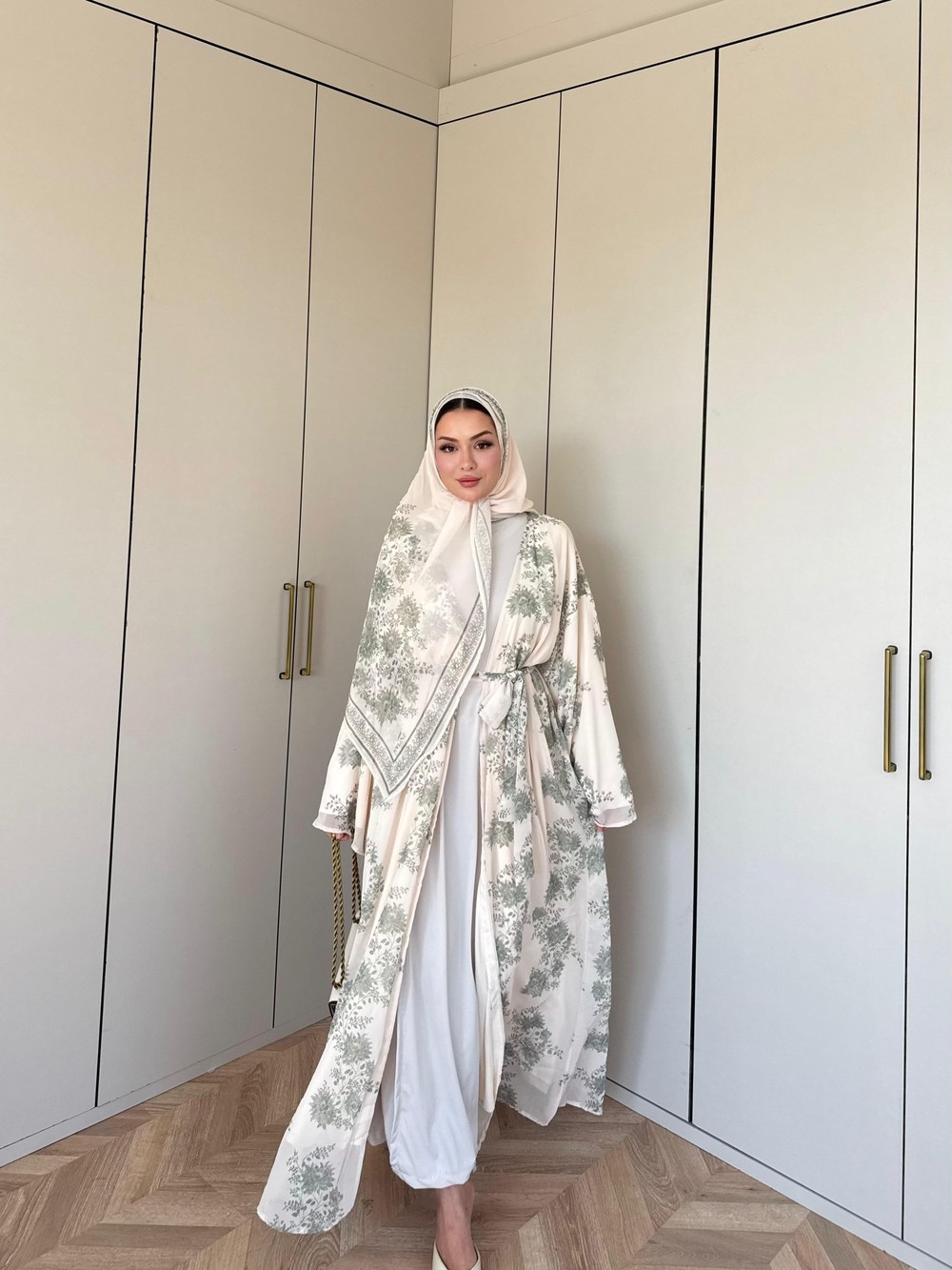 HR-1480H&R ButikKyl- Eba Şallı Şifon Abaya Ekru Yeşil