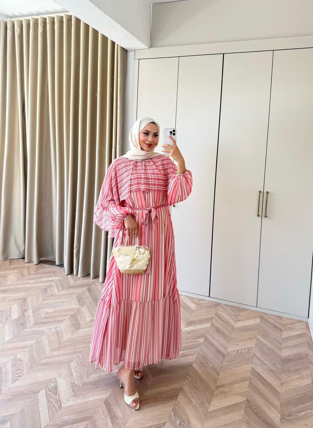 HR-1386H&R ButikFus- Nela Çizgi Detaylı Renkli Elbise Koyu Pembe