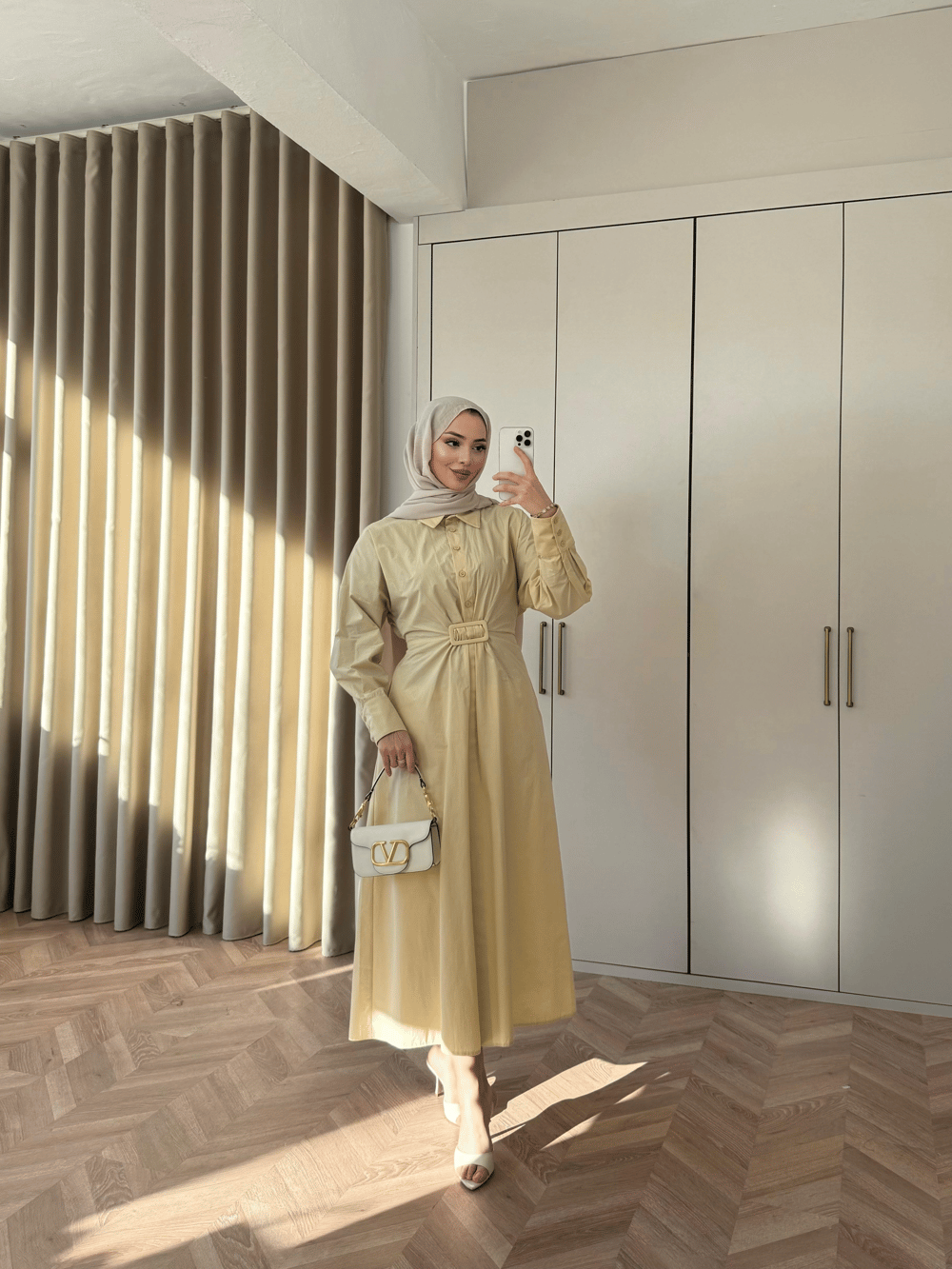 ELB-207H&R ButikTB-Mansa Toka Detaylı Elbise Sarı