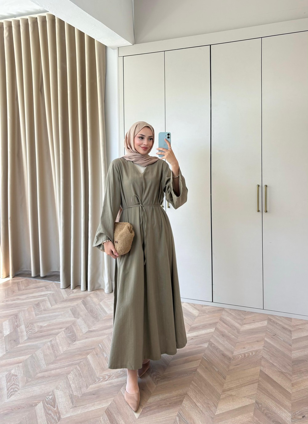 HR-1497H&R ButikTb- Öla V Ön Keten Elbise Haki